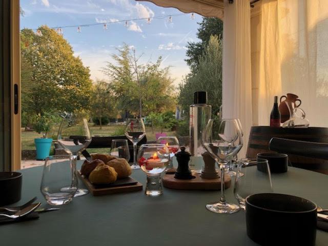 오랑주 Domaine De La Violette B&B 외부 사진